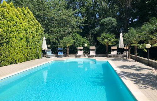 Elegant Villa in Tuoro sul Trasimeno with Private Pool - Foto 1