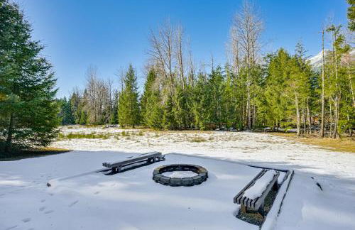 Deck, Hot Tub and Fire Pit Mtn-View Packwood Cabin - Photo 21