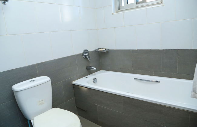 Hillview Apartments - Photo 16