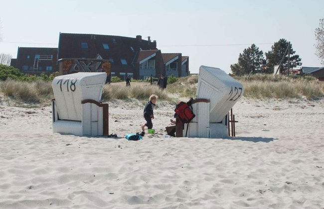 With sea View and Swimming Pool - Foto 17