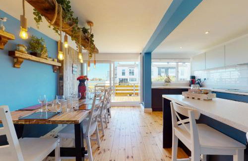 No. 28 Contemporary beach side property with sea views - Foto 8