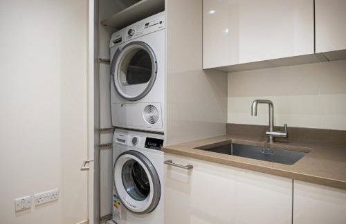 Luxurious Mews 4Bd House Balcony & Garage - Foto 44