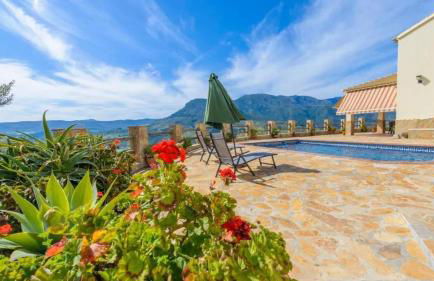 Comfortable Chalet in El Gastor with Private Pool - Foto 11