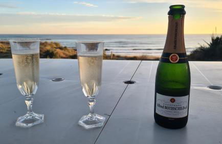 Mobil-home sur terrain privé bord de mer, parking privé - Foto 3