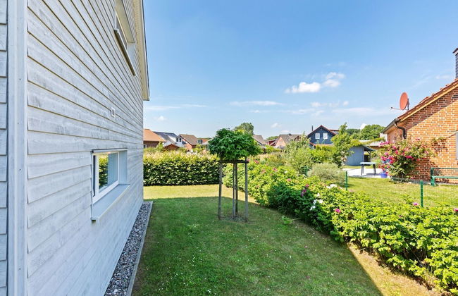 Charming Holiday Home in Zierow Near Seabeach - Photo 32