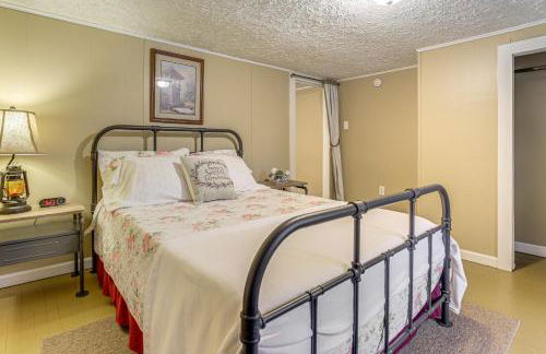 Grandmas Farm House on 125 Acres with Fire Pit! - Foto 22