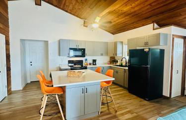 Astonishing view 100 feet from the lake! - Foto 6