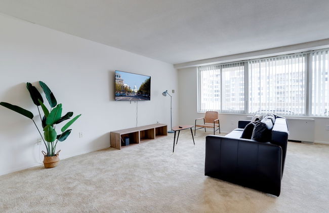 Prime Crystal City Apartments - Photo 64