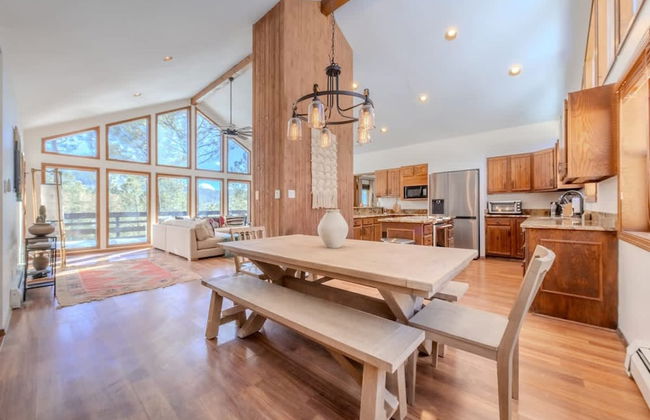 Grand Angel Fire Mountain Luxury ski Chalet - Photo 19