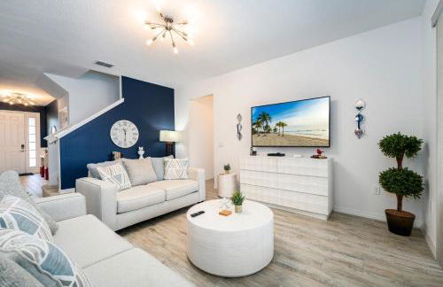 Modern 5BD, 4BA pool home in a golf resort community of Providence - Foto 13