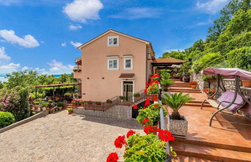 Awesome Apartment In Moscenicka Draga - Foto 2