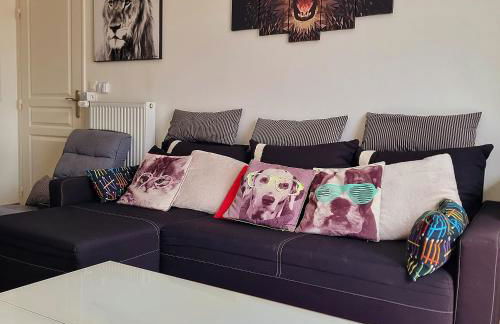 T2 Paris Disneyland Balcon Parking - Foto 20