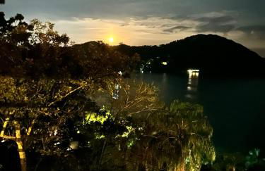 Suíte e Sala com Vista para o Mar - Praia Barra do Sahy - Foto 36