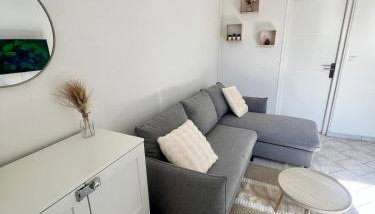 ValenStay - T2 Pro - Fibre & Bureau - Tram Gare - Foto 3