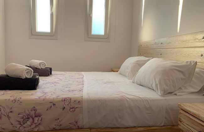 SUN Studio 5 - Close TO 180 Sunset BAR - Photo 8