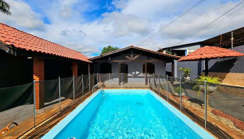 Casa Familiar 3 quartos c Piscina prox centro - Foto 2