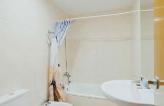 3 bedroom Huge apartament near the beach - Foto 2