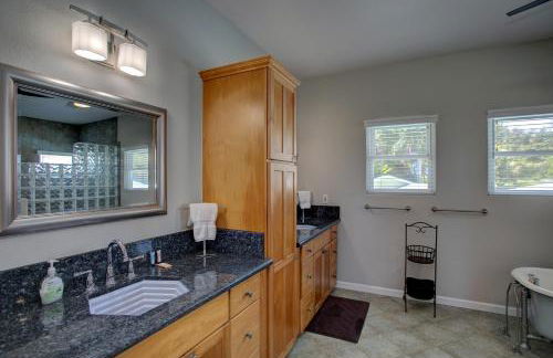 Grand Melemele 3 Bedroom Home by RedAwning - Foto 46