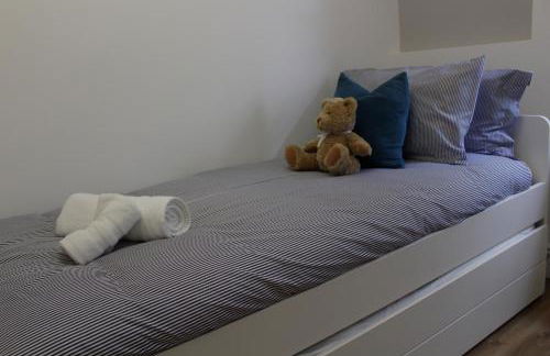 Crossways - a modern two bedroom village apartment close to cheltenham - Photo 31