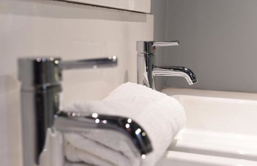 Penthouse Warehouse Slps 18 (61) - Photo 4