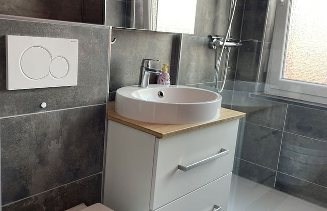 GREEN HILL Apartment - Photo 18