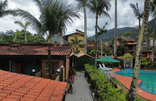 Lua Chalés 14 chalés equipados com churrasqueira individua , piscina e hidro incluindo café da manhã servido no quarto , roupa de cama, toalhas de banho e de praia a apenas 600 metros da praia de Maresias - Foto 3