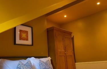 Spacious home in Leeds ideal for gatherings with free parking - Foto 32