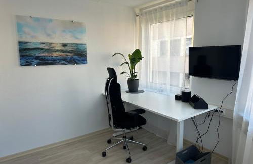 Miracle House 160qm Terrasse, Parkplatz & Internet 100mBit -SELF CHECK IN- - Foto 14