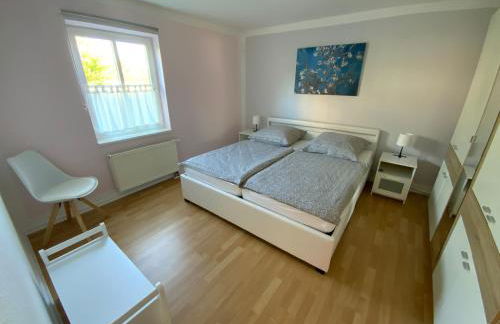 große Wohnung zentral gelegen - Foto 8