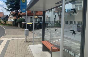 Stilvolles Apartment ruhig, 24-7 Self-Check in, WLAN top, Parkplatz an der Strasse, Bushaltestelle vor Haus - Foto 28