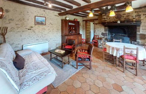 4 Bedroom Nice Home In Mont-Saint-Jean - Photo 3