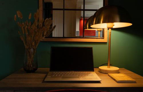 Le Cocon de la Cathédrale - Hypercentre Evreux - Jungle Chic - Vue sur l'Iton et Cathédrale - Foto 16