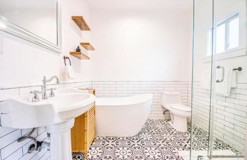 Inviting 3BR Home with Porch & Greenery - Photo 12