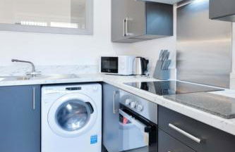 Modern 1 Bed Budget Apartment in Dudley with Wifi - Foto 10