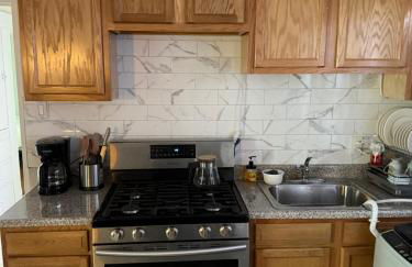 Comfortable 3-BR Home Minutes From UB South & Shop - Foto 15