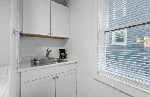 Chic City Retreat 93E - Foto 16