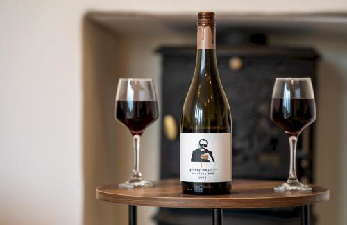 Cosy 2 Bed Terrace Peaceful Village location - Pass the Keys - Foto 48