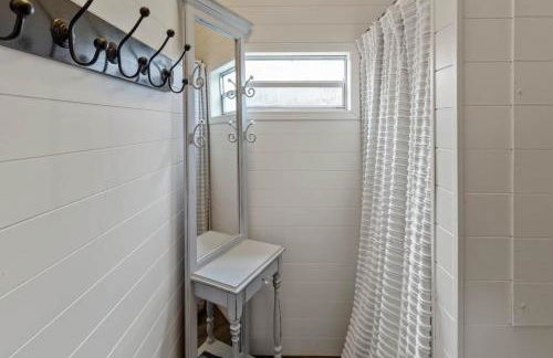 StargazerCaddo Lake Cabin with Kayaks - Foto 12