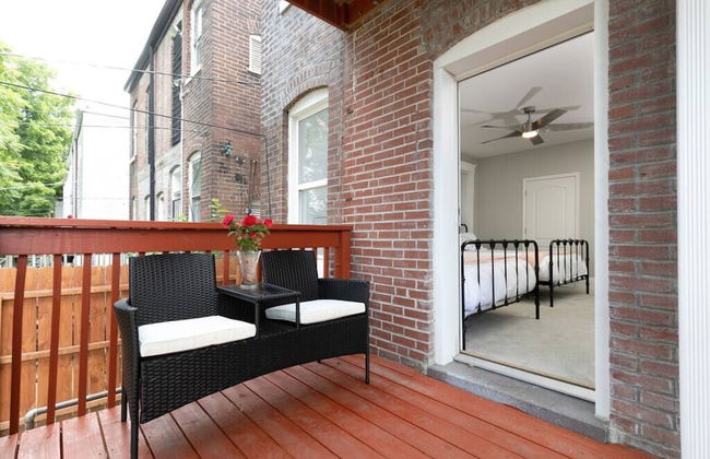 Cozy Family Home - Walk to MO Botanical Gardens - Photo 31