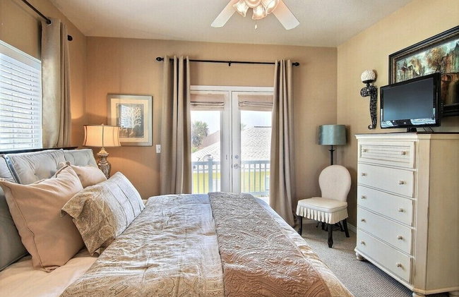 Shell Yeah by Silver Sands Vacation Rentals - Photo 9