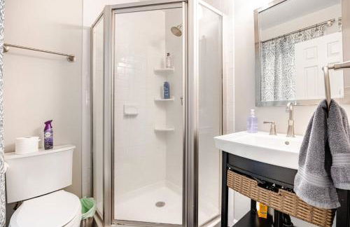 Cozy 3 bedroom and 2 bath Townhouse - Foto 12