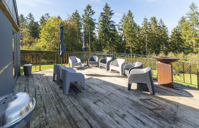 Lush Chalet Near Lake of Butgenbach - Photo 19