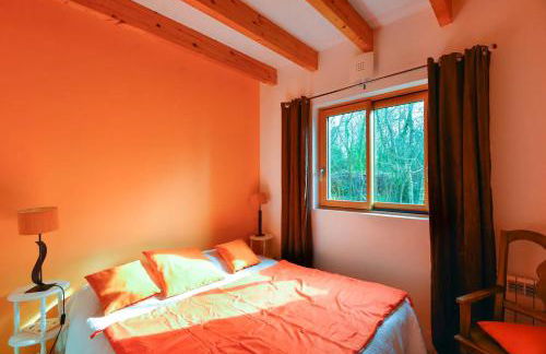 Plage700m, Maison d'hôte très calme,écrin de verdure, Sauna, Borne élect, Bord GR34 - Foto 6