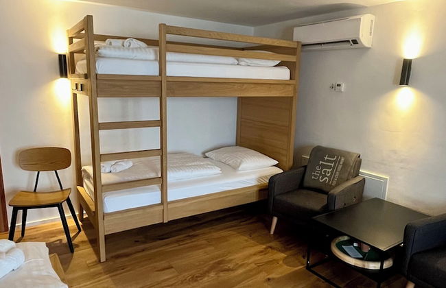 the salt townhouse - Photo 21