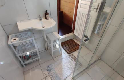 Chalé aconchegante a 50m da Praia - Ubatumirim - Foto 57