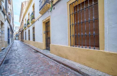 APARTAMENTO PUERTA DE CÓRDOBA- Exterior con balcones - Foto 36