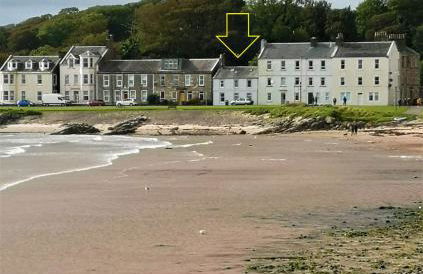 Beside the Bay - Photo 1