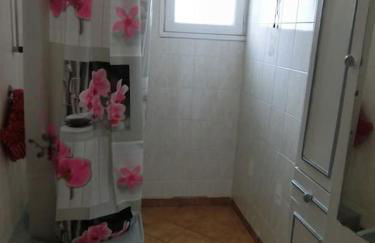 Coquet appartement T2 en pavillon - Foto 6