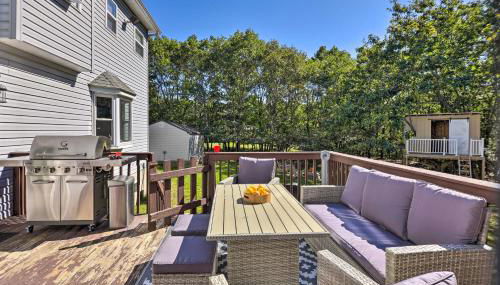 Hot Tub, Fire Pit and Lake Access Poconos Escape! - Foto 2