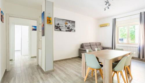 E.R. Apartment - Foto 1